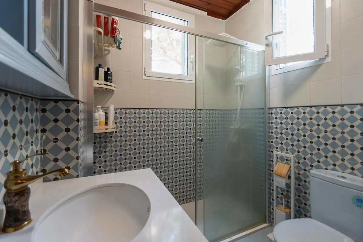Casa Lola Villa Tiana Spain