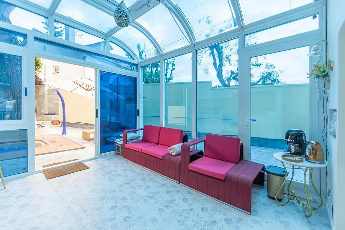 Casa Lola Villa Tiana